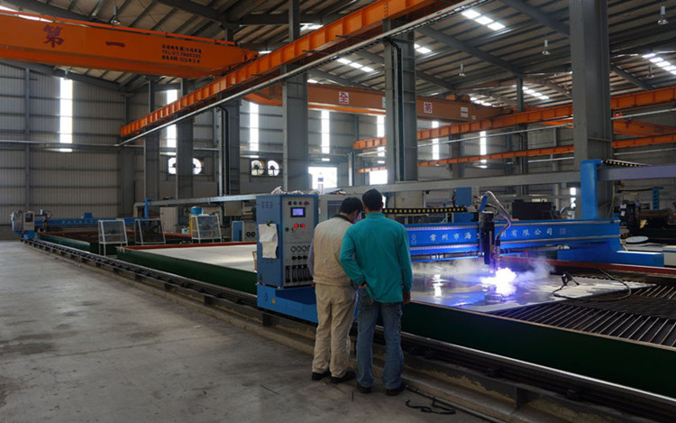 Plasma cutting machine.jpg